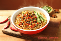 餐饮品牌参考：柒粉田的全时段经营与多品类组合模式