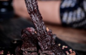 内蒙古老乐食品靠谱吗：从非遗工艺看实力