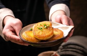 5种口味实测：黔小二洋芋粑能否还原贵州街头味？